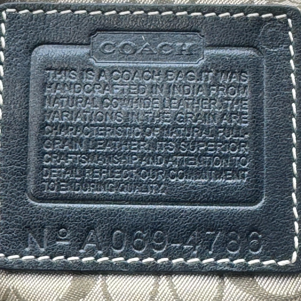 Vintage Coach Soho Black Leather Buckle Flap Adjustable Strap Crossbody 8480 - Picture 14 of 16